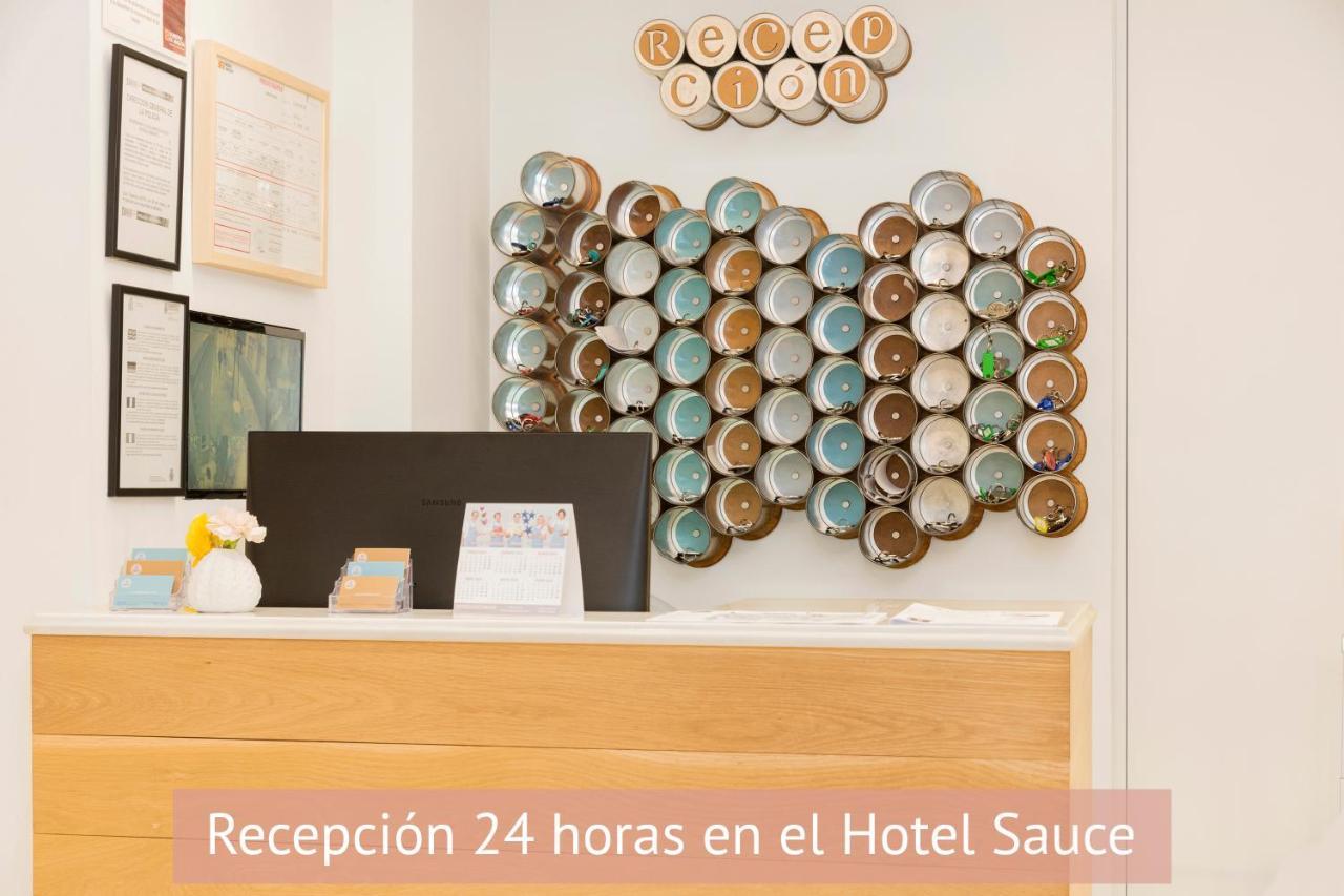 Apartamentos Sabinas El Pilar Zaragoza Dış mekan fotoğraf